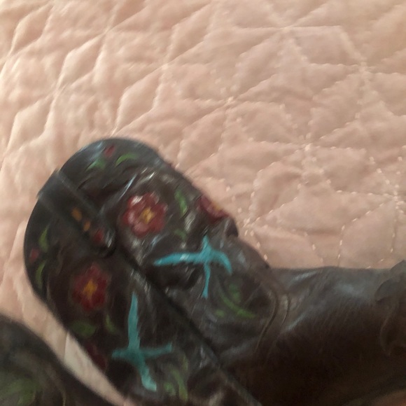 Cowboy boots - Picture 3 of 3